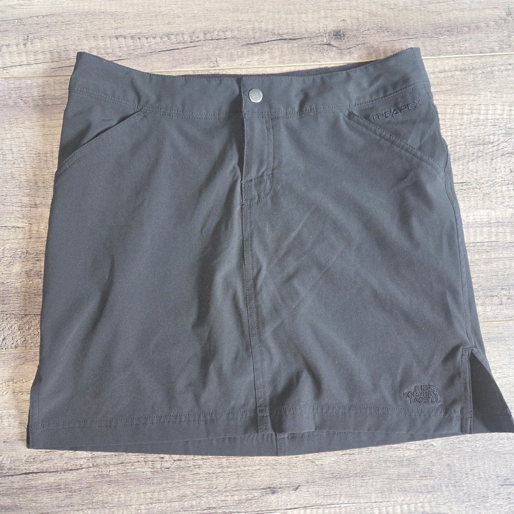 The North Face TNF Apex Skort Black Womens Size 2 Hiking Athletic Pockets